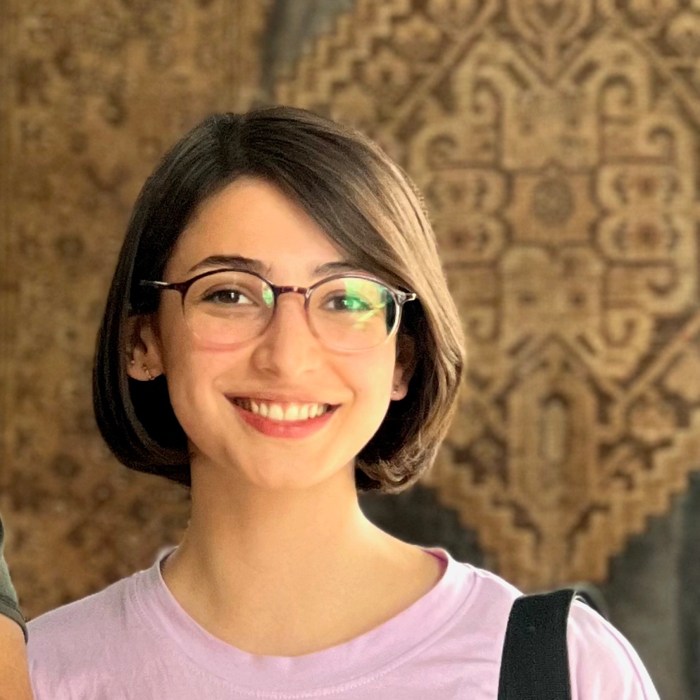 نگار بن عباس