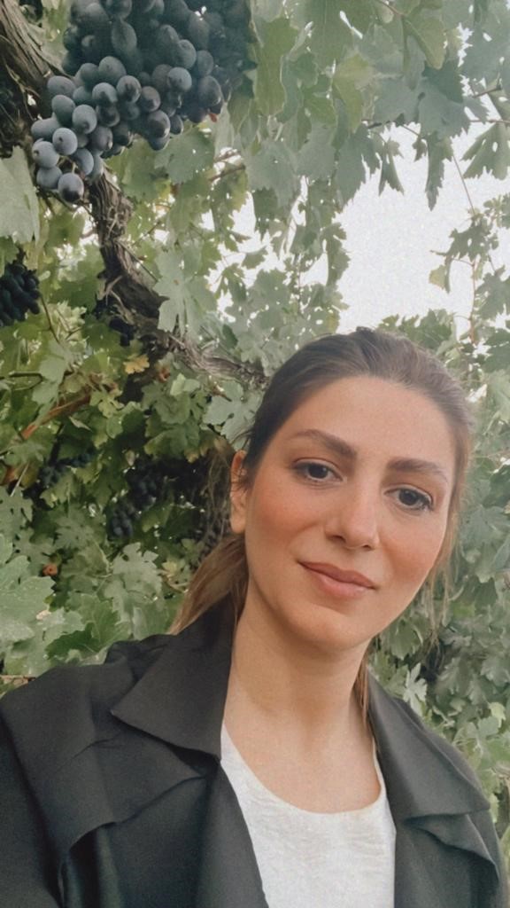 لاوین بکتری