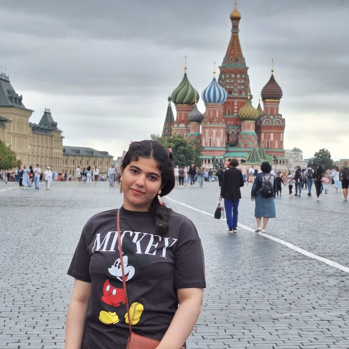 نیوشا حبیب زاده