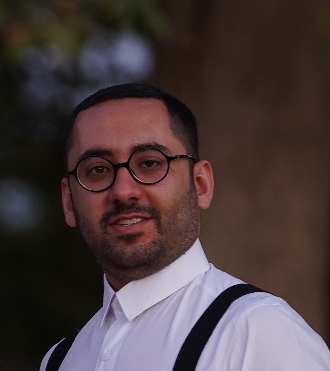 میلاد لاهوتی