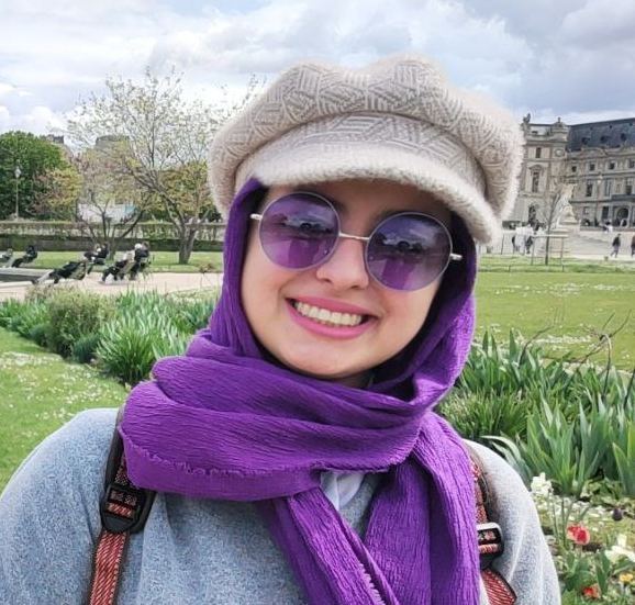 نرگس فراهانی