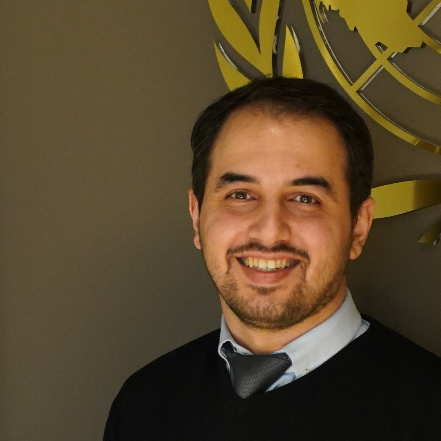 افشین یعقوبی