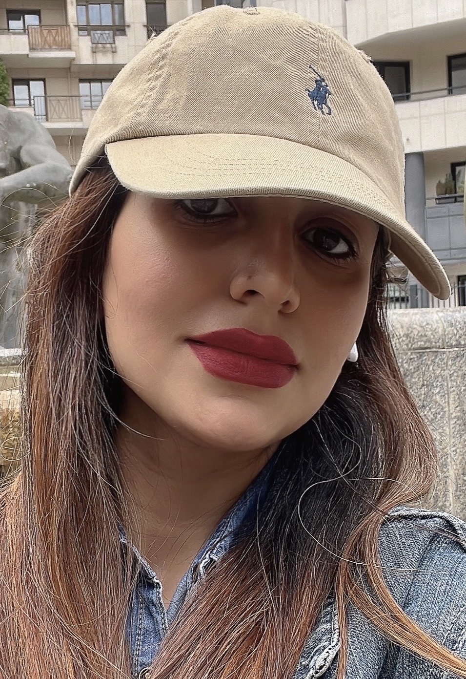 نرگس راستگویان