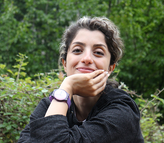 نیلوفر کرامتی