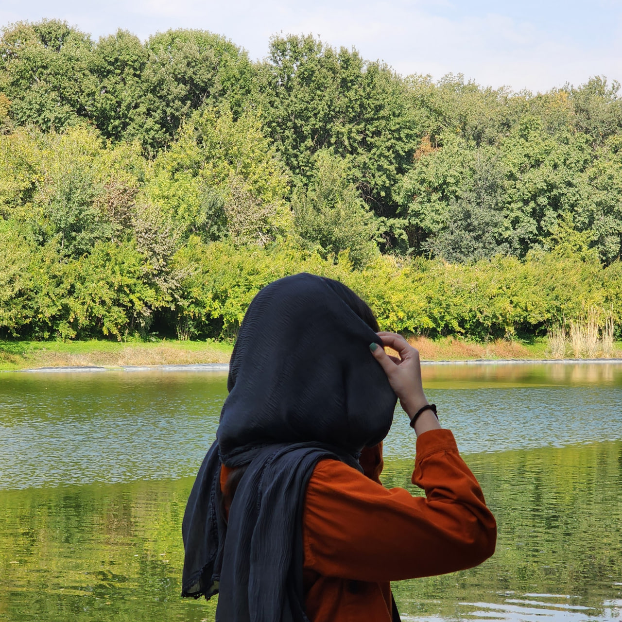 الهام عموزاده