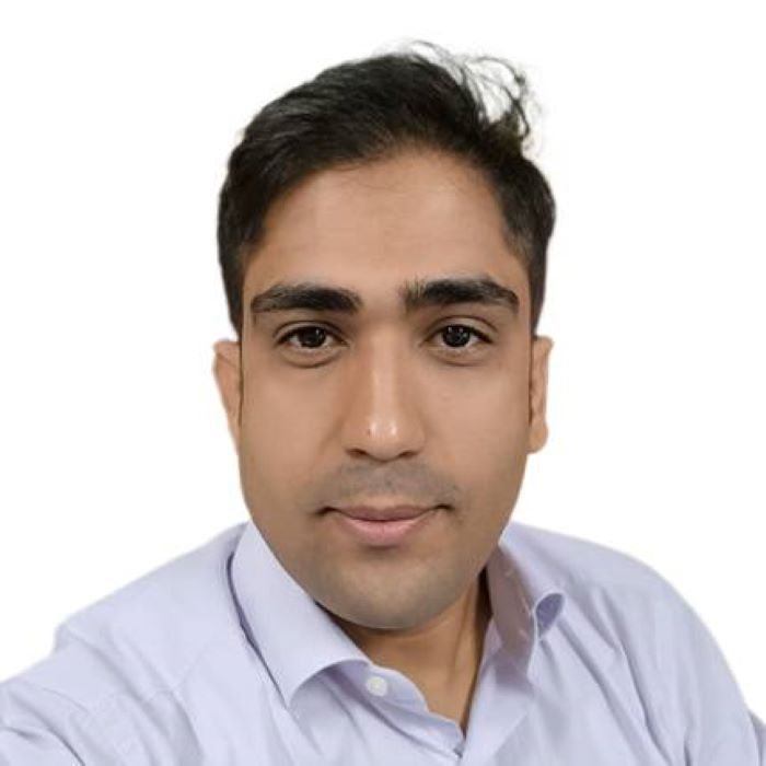 علیرضا زاهدیان